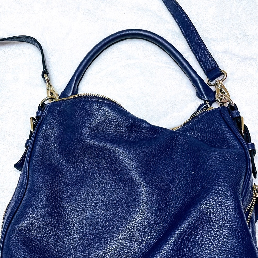 Kate Spade Blue Crossbody. Gently used.